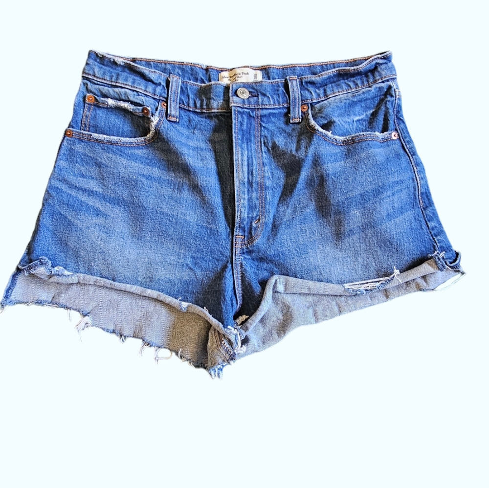 Abercrombie and‎ Fitch shorts, size 30 (10)